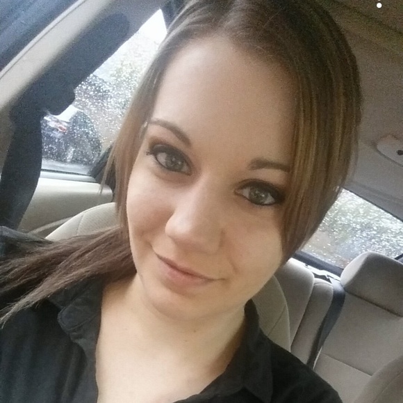 Meet your Posher, Chelsea - Picture 1 of 1